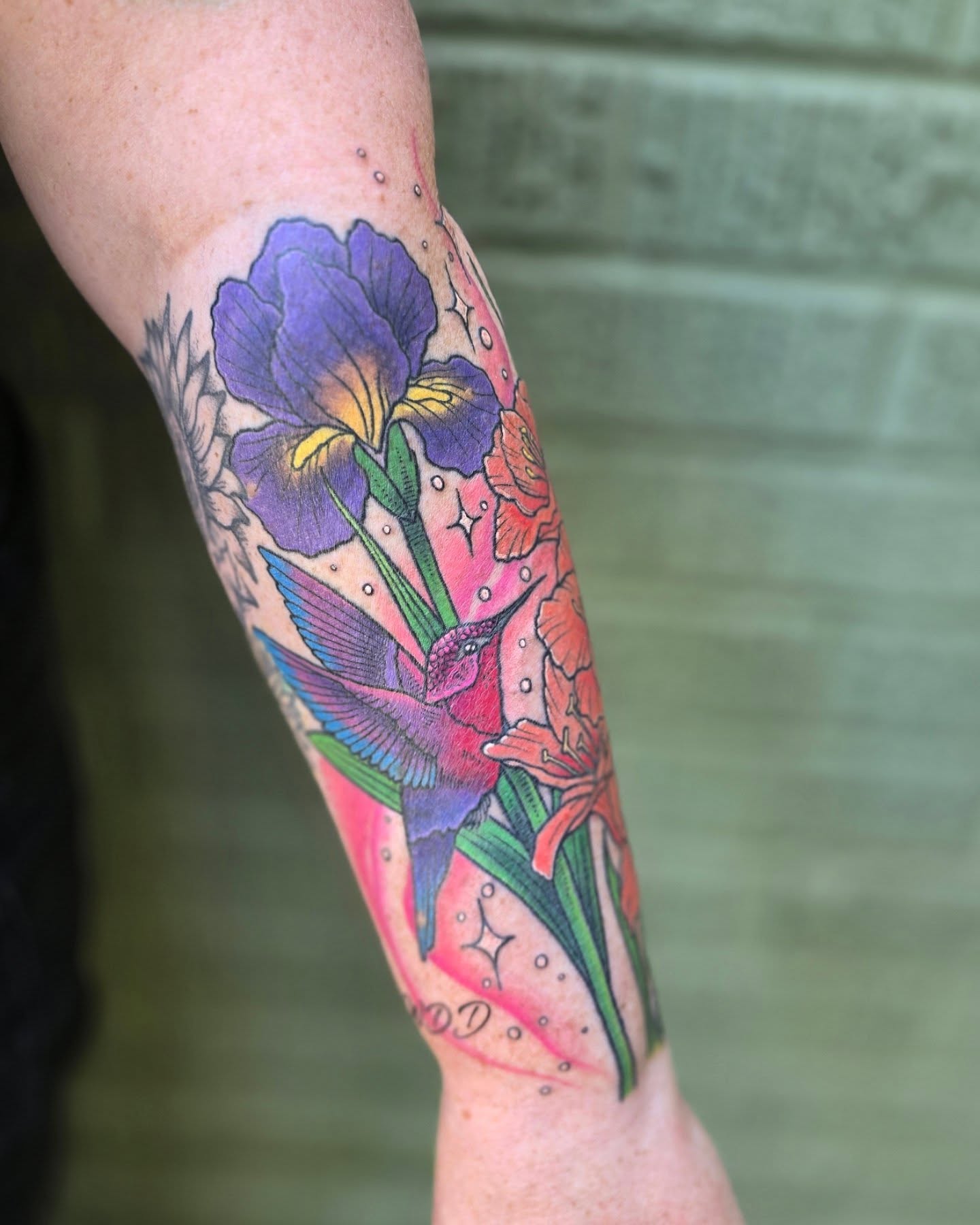 Tattoo by @robot85kills — new_school, dotwork