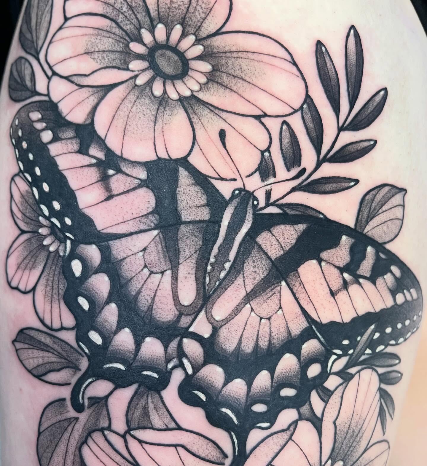 Tattoo by @nervatattoo — dotwork, black_and_grey