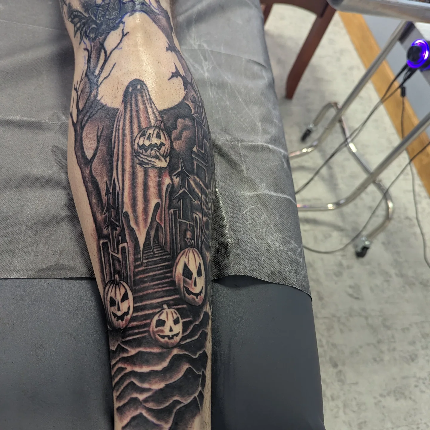 Tattoo by @permanentpicturestattoo โ black_and_grey, dark_realism
