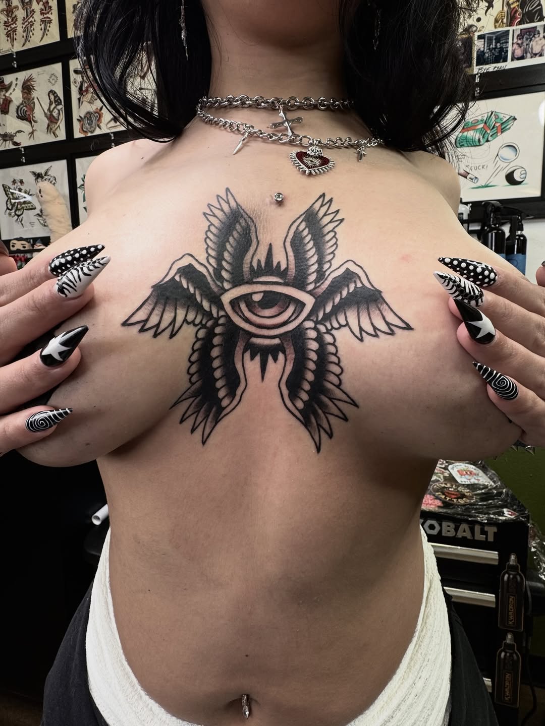 Tattoo by @tattoomuto — blackwork, american_traditional