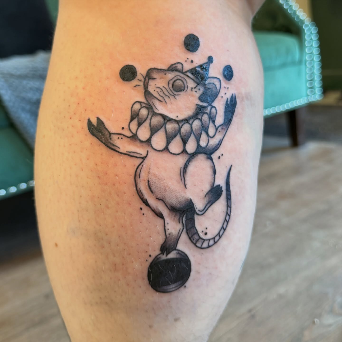 Tattoo by @mylenemassacre — dotwork