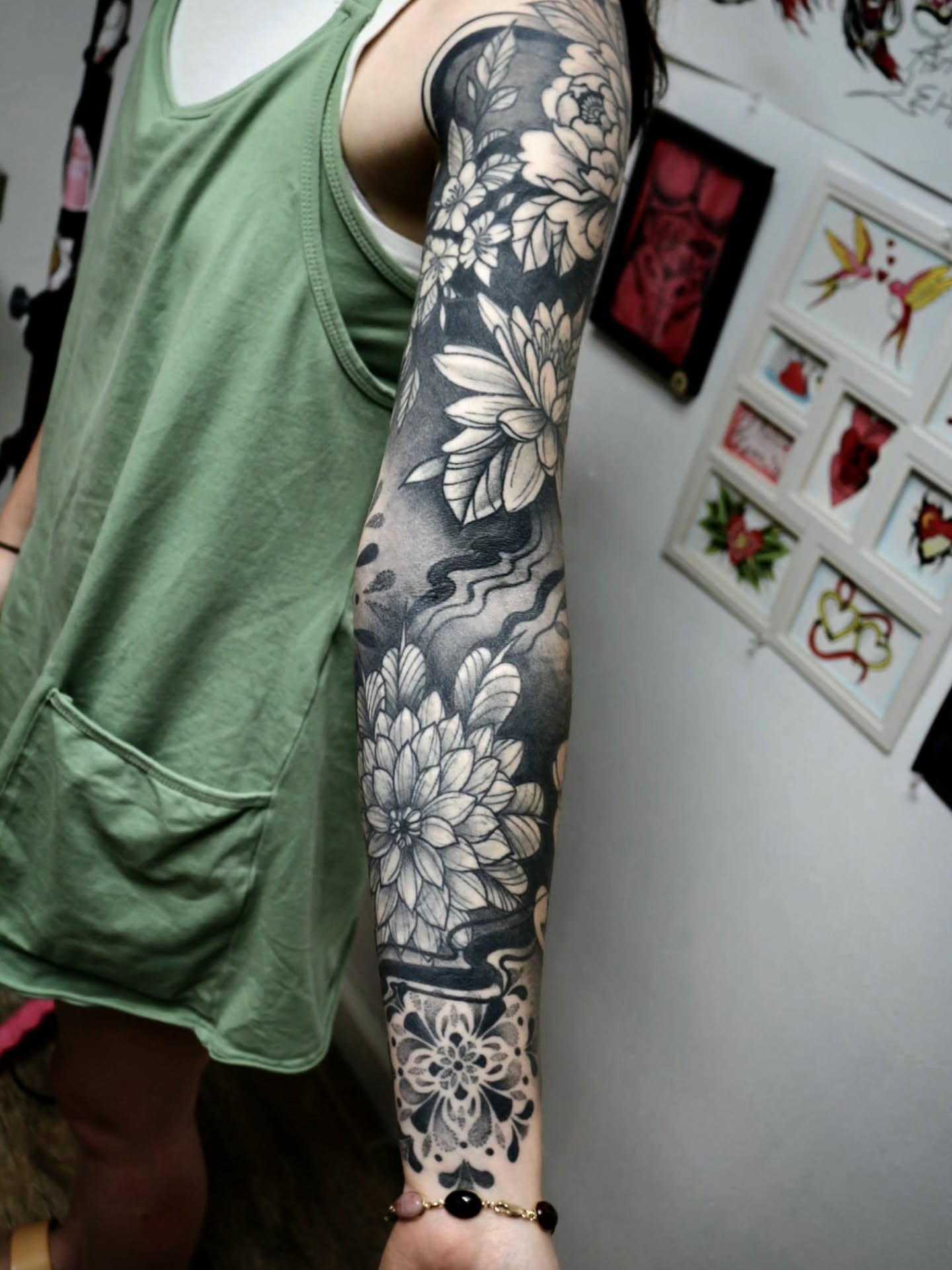 Tattoo by @misspixiedevil β black_and_grey