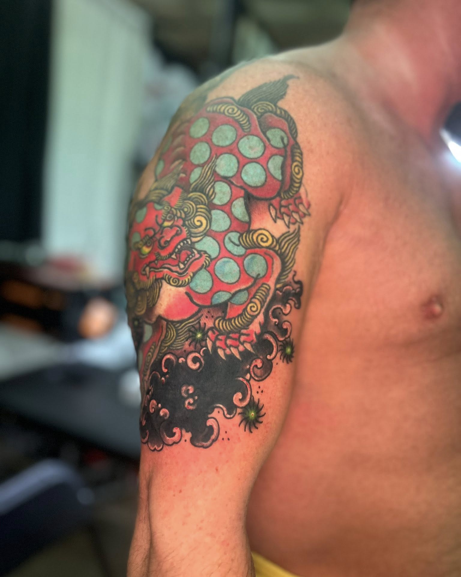 Tattoo by @daemiondesign — japanese_irezumi, blackwork