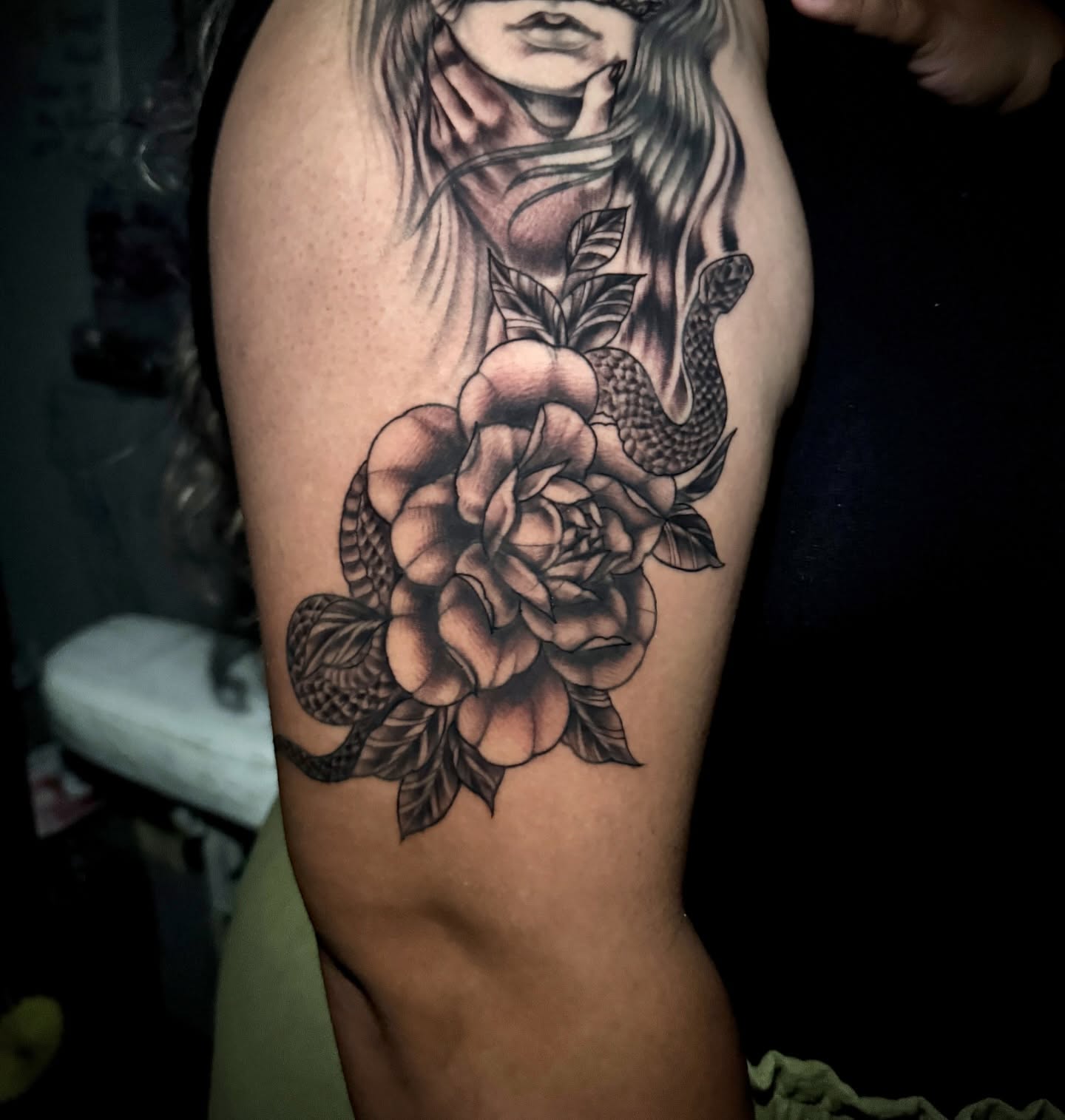 Snake and peony black and grey tattoo on the thigh by @mexcellent_tattoos