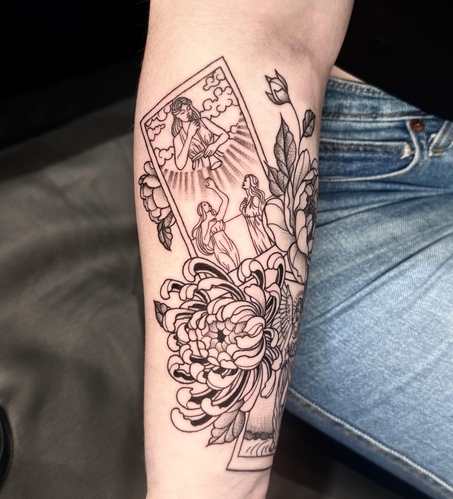 Tattoo by @miachristattoo — dotwork, black_and_grey