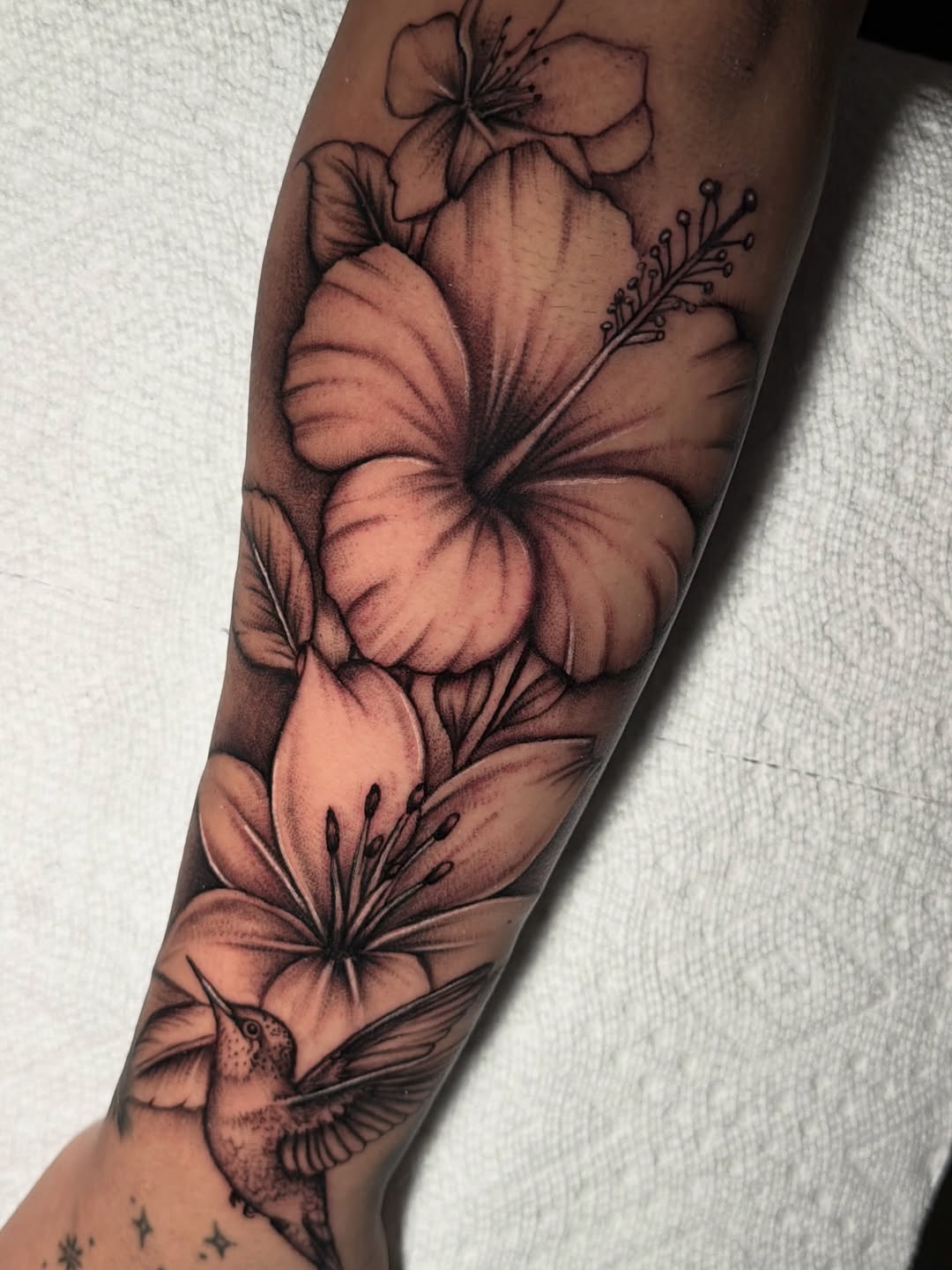 Tattoo by @moni.ca_tattoos — black_and_grey, realism