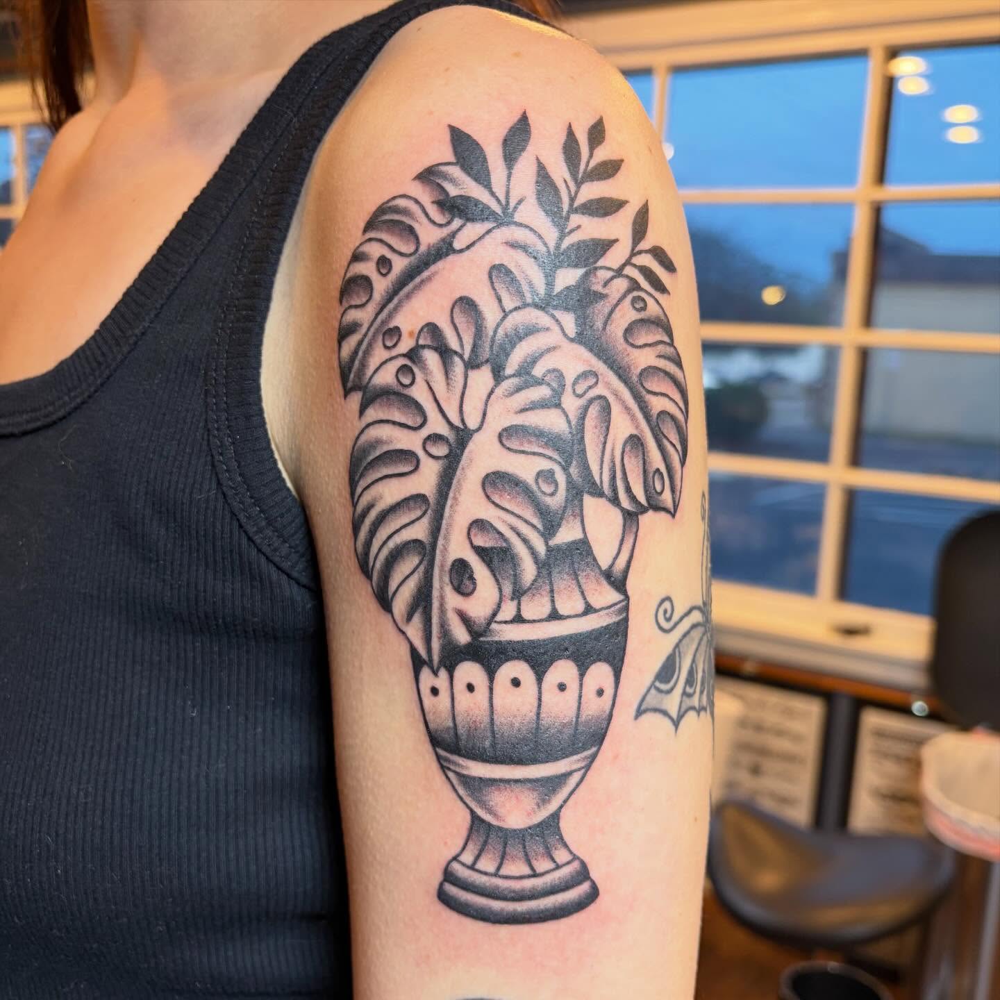 Tattoo by @caitberries — black_and_grey