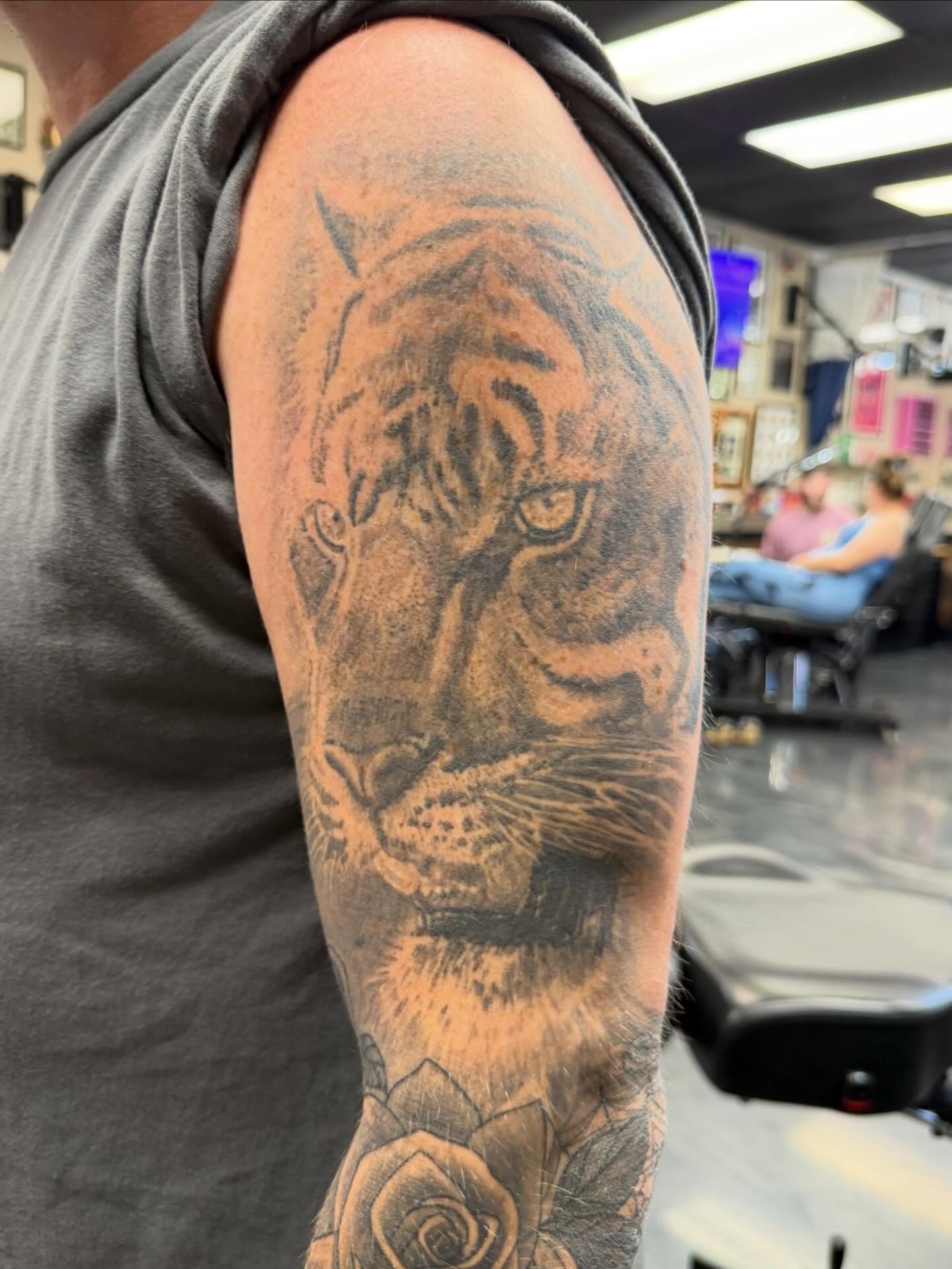 Tattoo by @jaycunliffe — realism