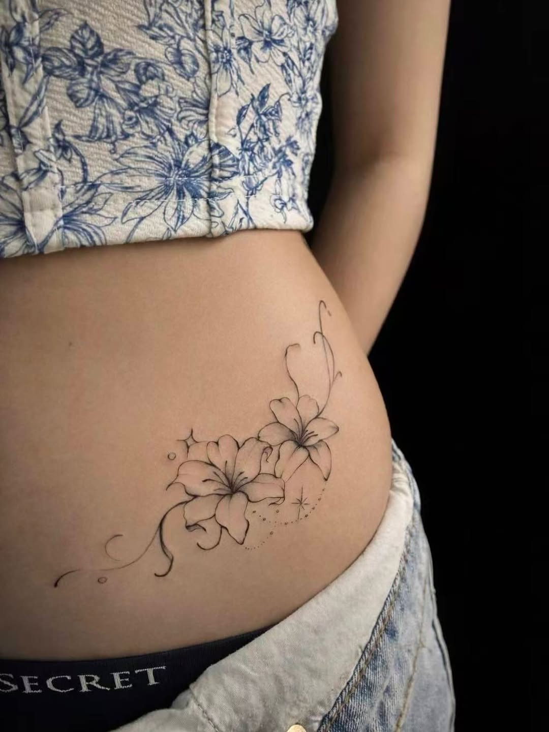 Tattoo by @baronart_david — fine_line, minimalist