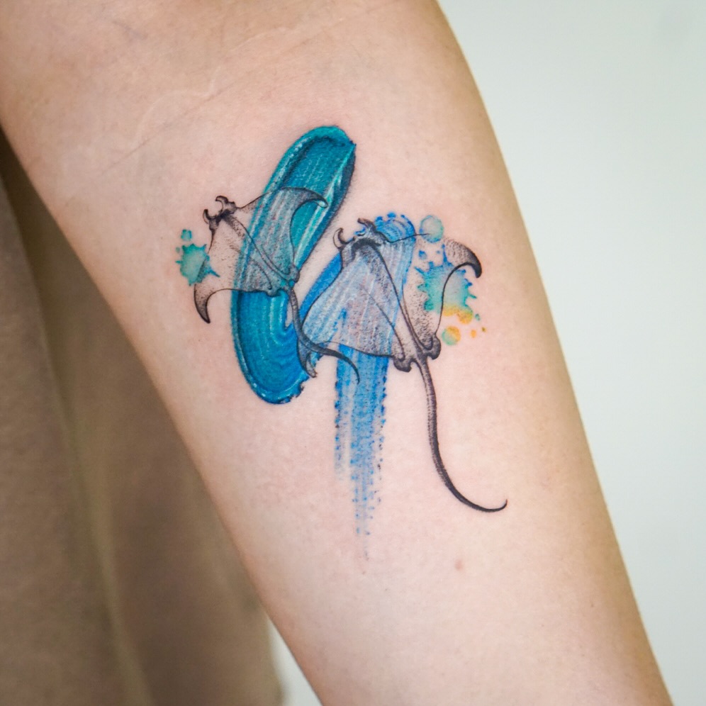 Ray watercolor tattoo on the forearm by Gemma✨ Realismtattoo