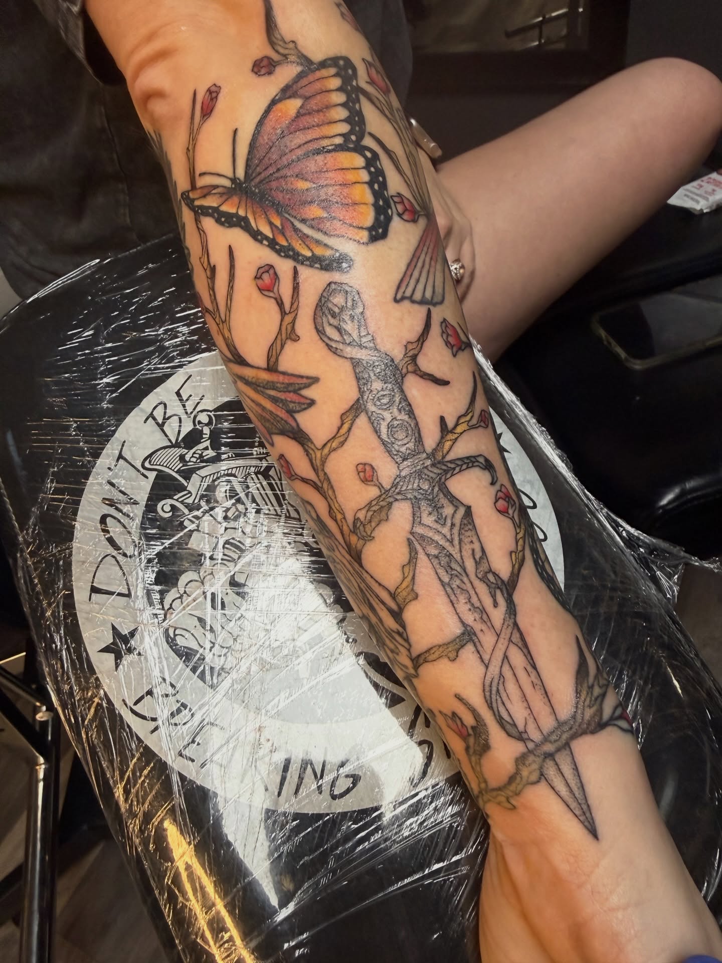 Tattoo by @bfmc_peanut_72 — american_traditional, dotwork