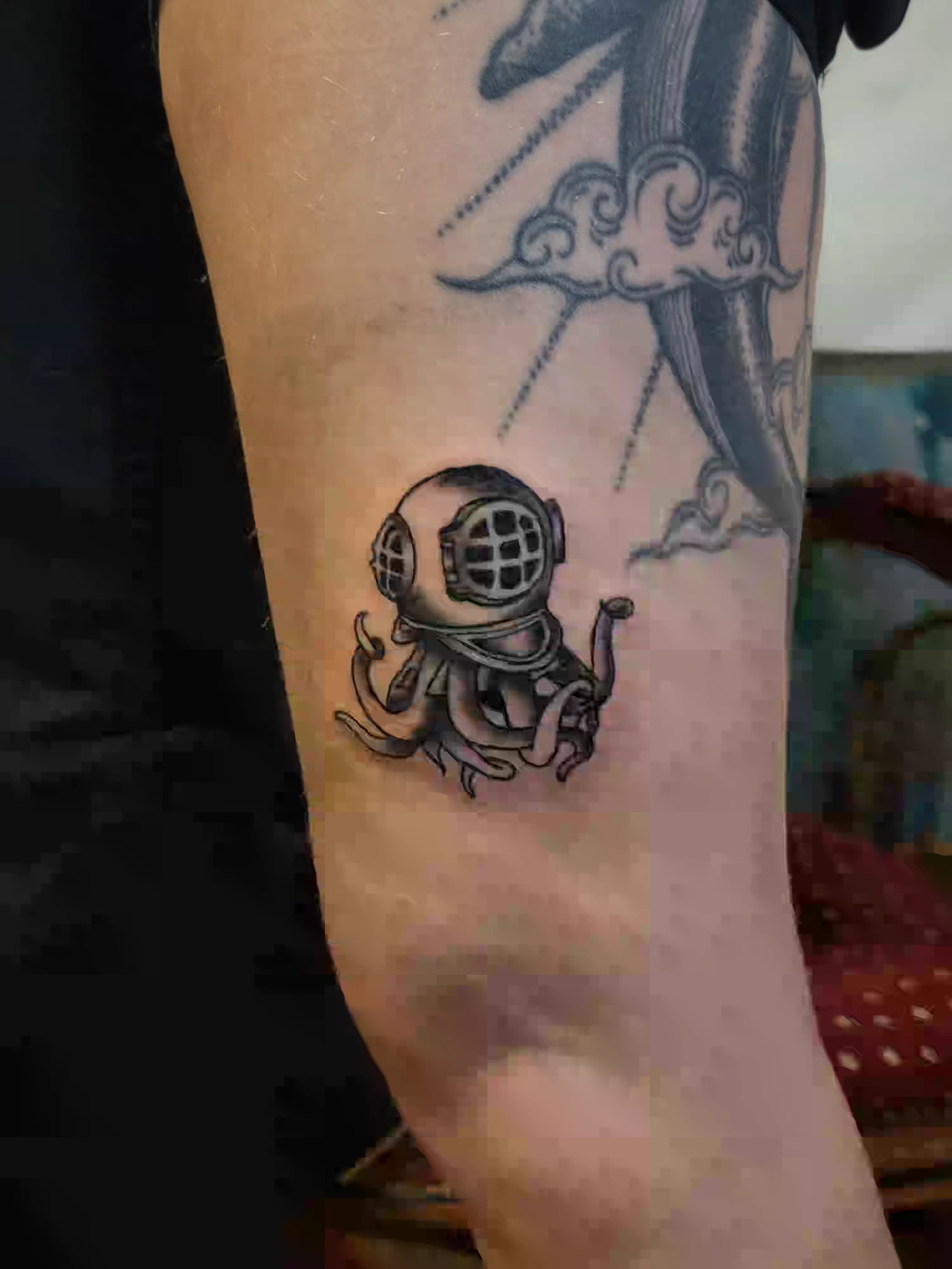 Tattoo by @satyrtattoos β black_and_grey