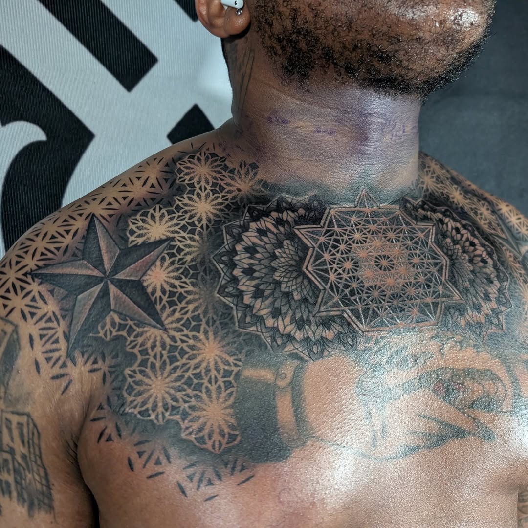 Tattoo by @tattoo.therapy1 โ geometric, black_and_grey