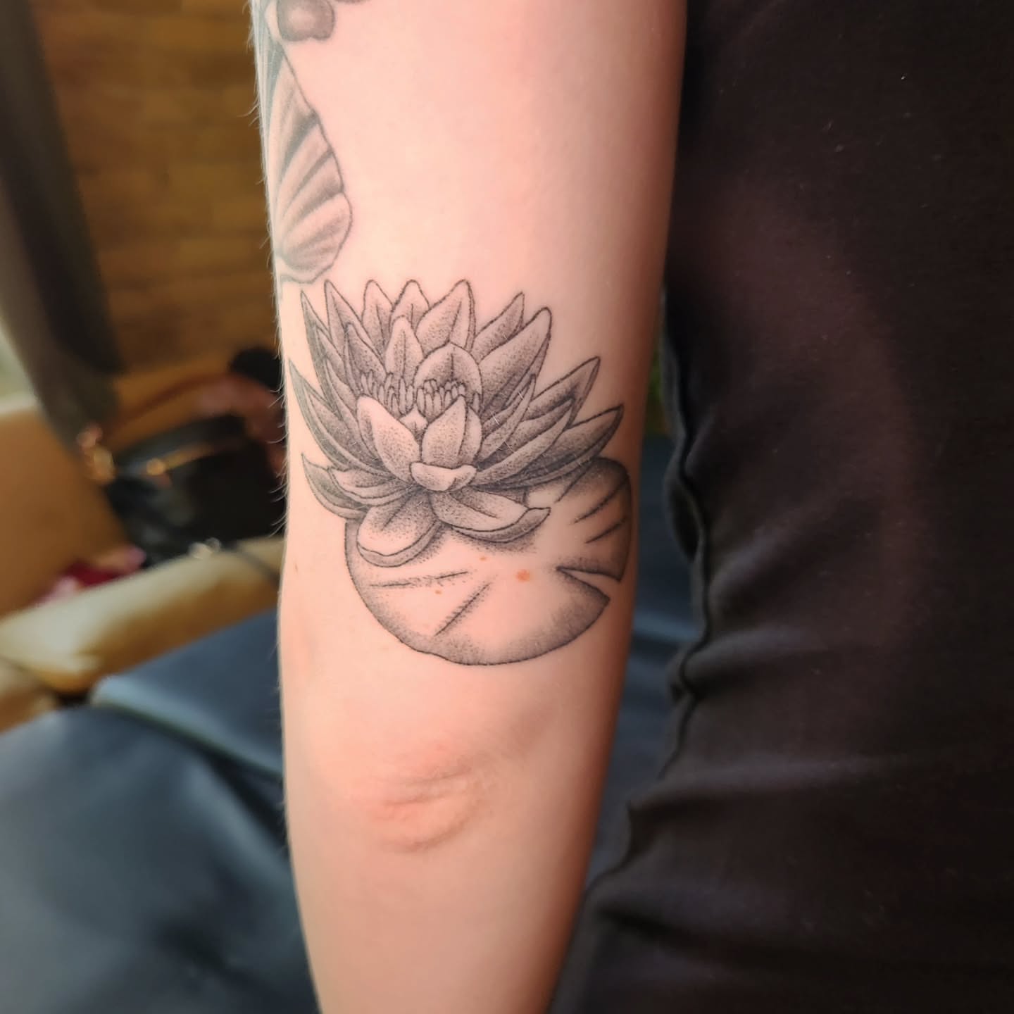 Tattoo by @bongobodyart — dotwork