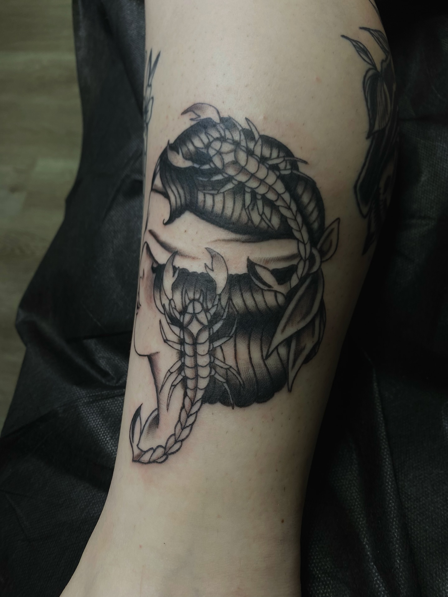 Tattoo by @tattoosbylinds — black_and_grey, dark_realism