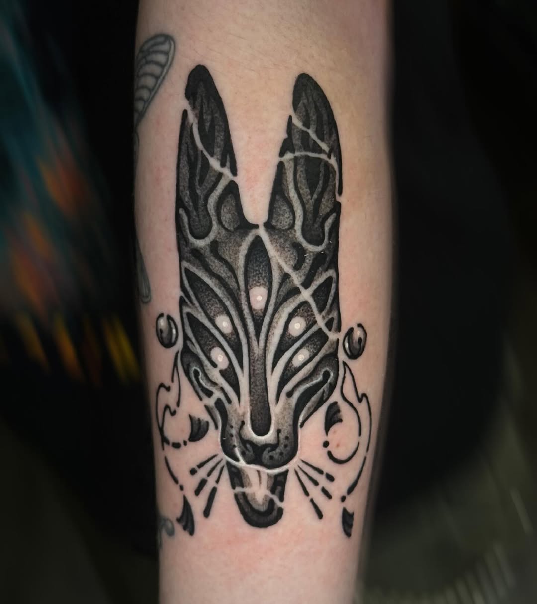Tattoo by @l0ufio β black_and_grey, dotwork