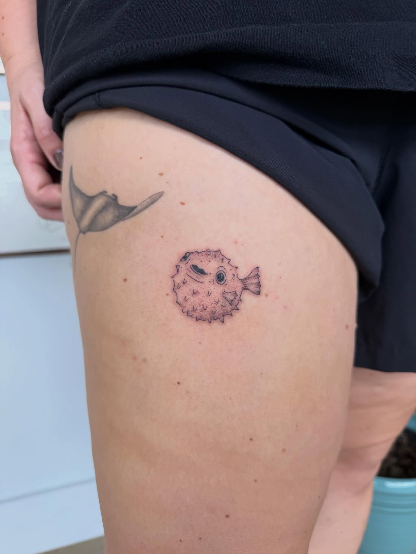 Puffer fish black and grey tattoo on the thigh by Priscila - HAWAII TATTOO