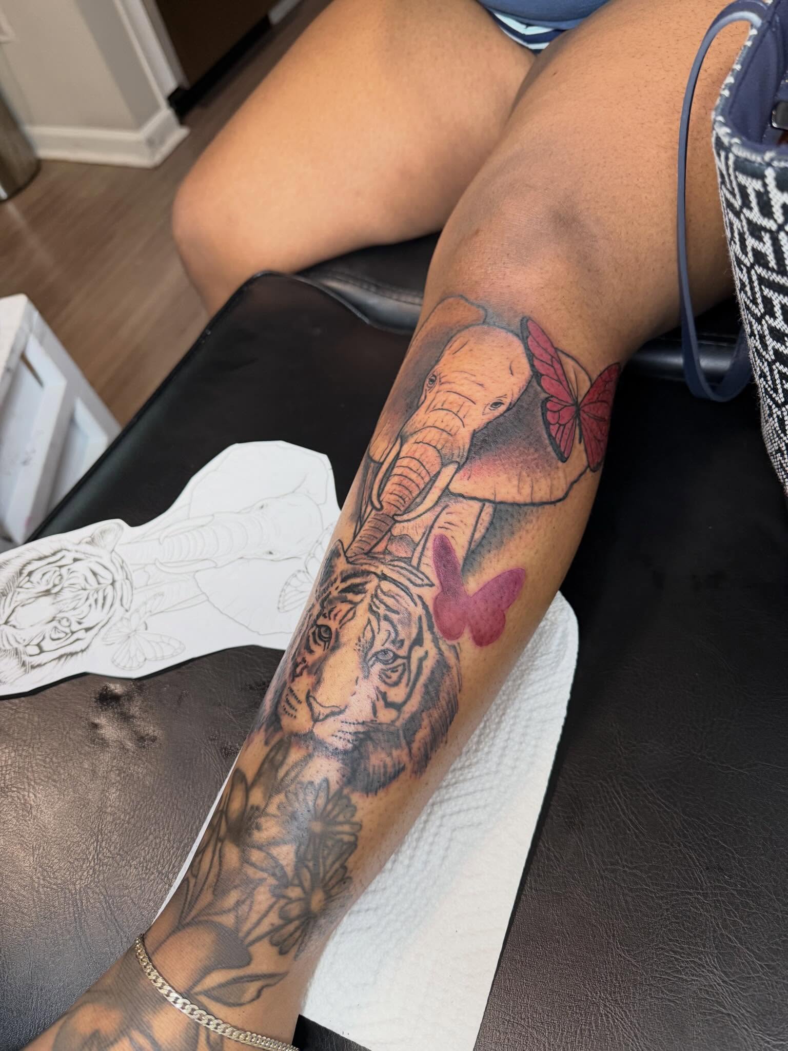 Tattoo by @nylainkedyou — realism, dotwork