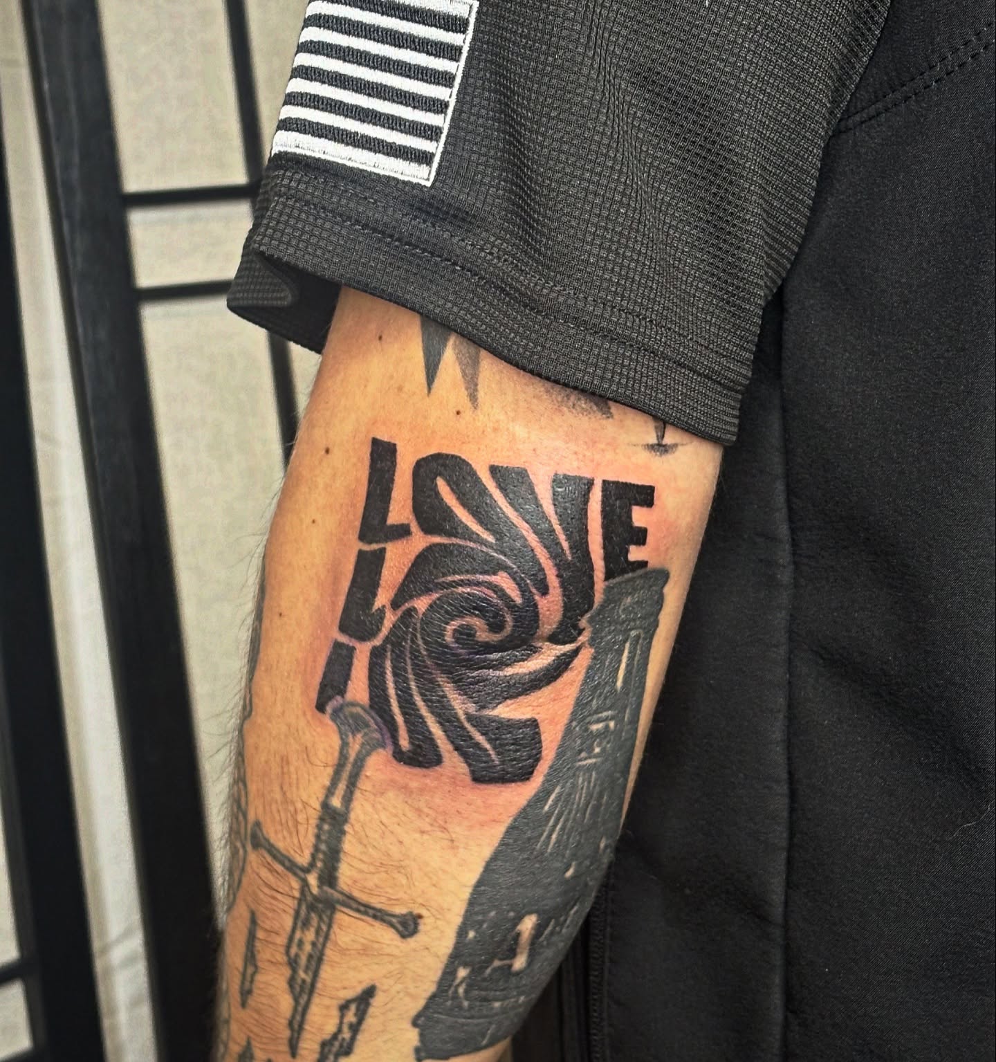 Love and rose black and grey tattoo on the forearm by ★ Val! ★ Tattoo Artist
