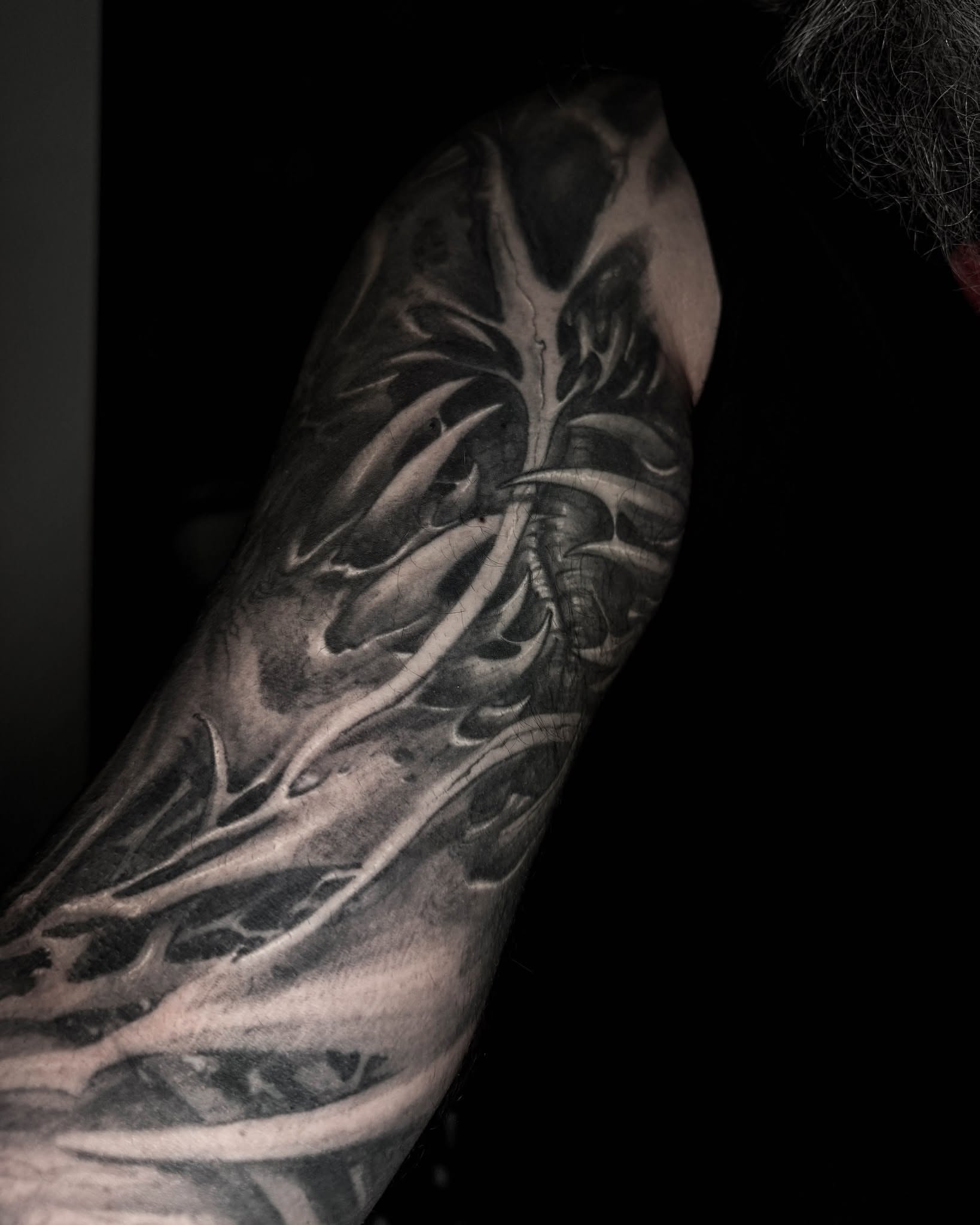 Root system realism tattoo on the forearm by Bruno Moretti