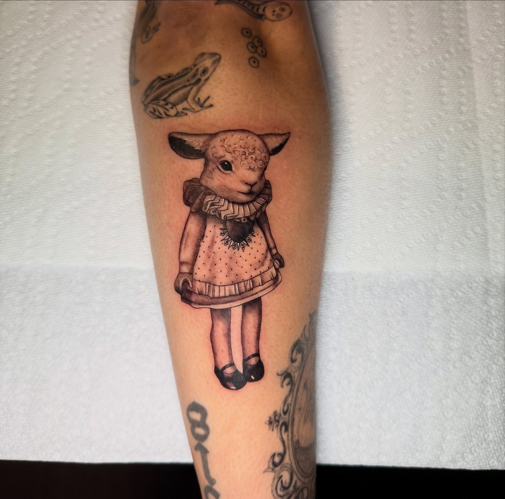 Sheep in dress realism tattoo on the forearm by 𝖎𝖘𝖆 ✶ 𝖉𝖋𝖜 𝖙𝖆𝖙𝖙𝖔𝖔𝖘