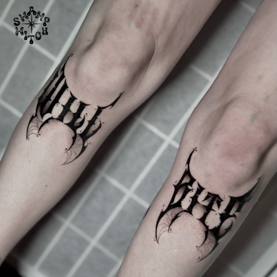 Tattoo by @swamp.witch.tattoos โ dotwork