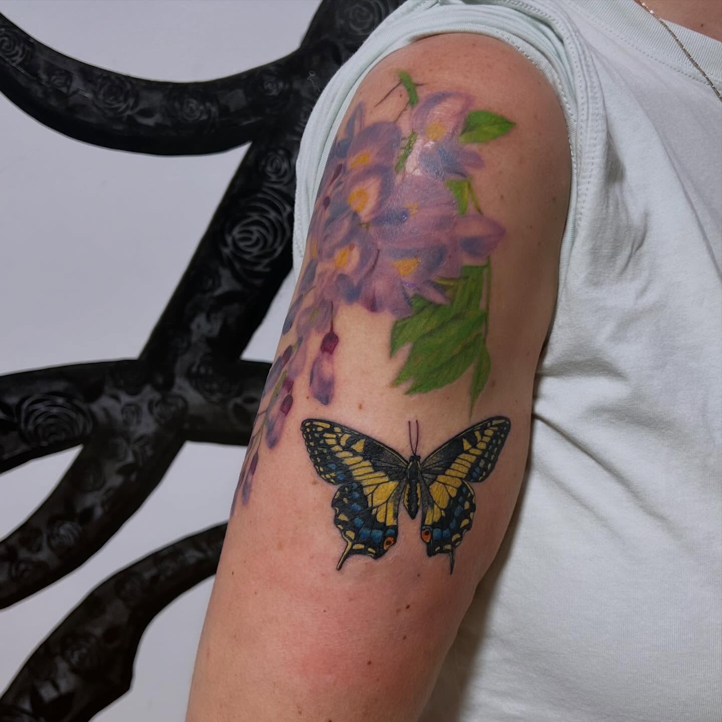 Tattoo by @lynk.art — realism