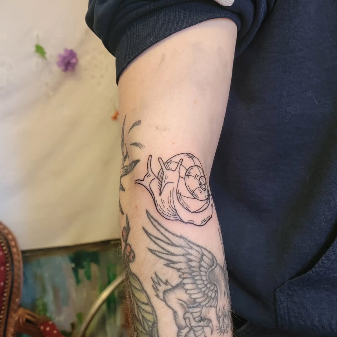 Tattoo by @satyrtattoos β black_and_grey