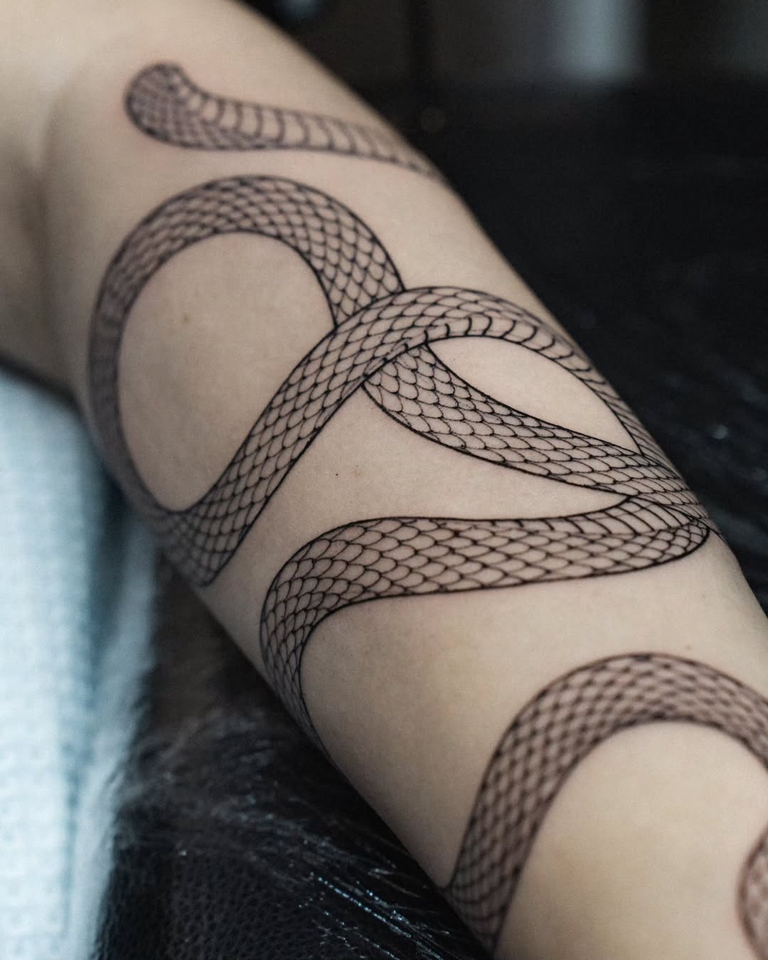 Tattoo by @koonoblk — fine_line, black_and_grey