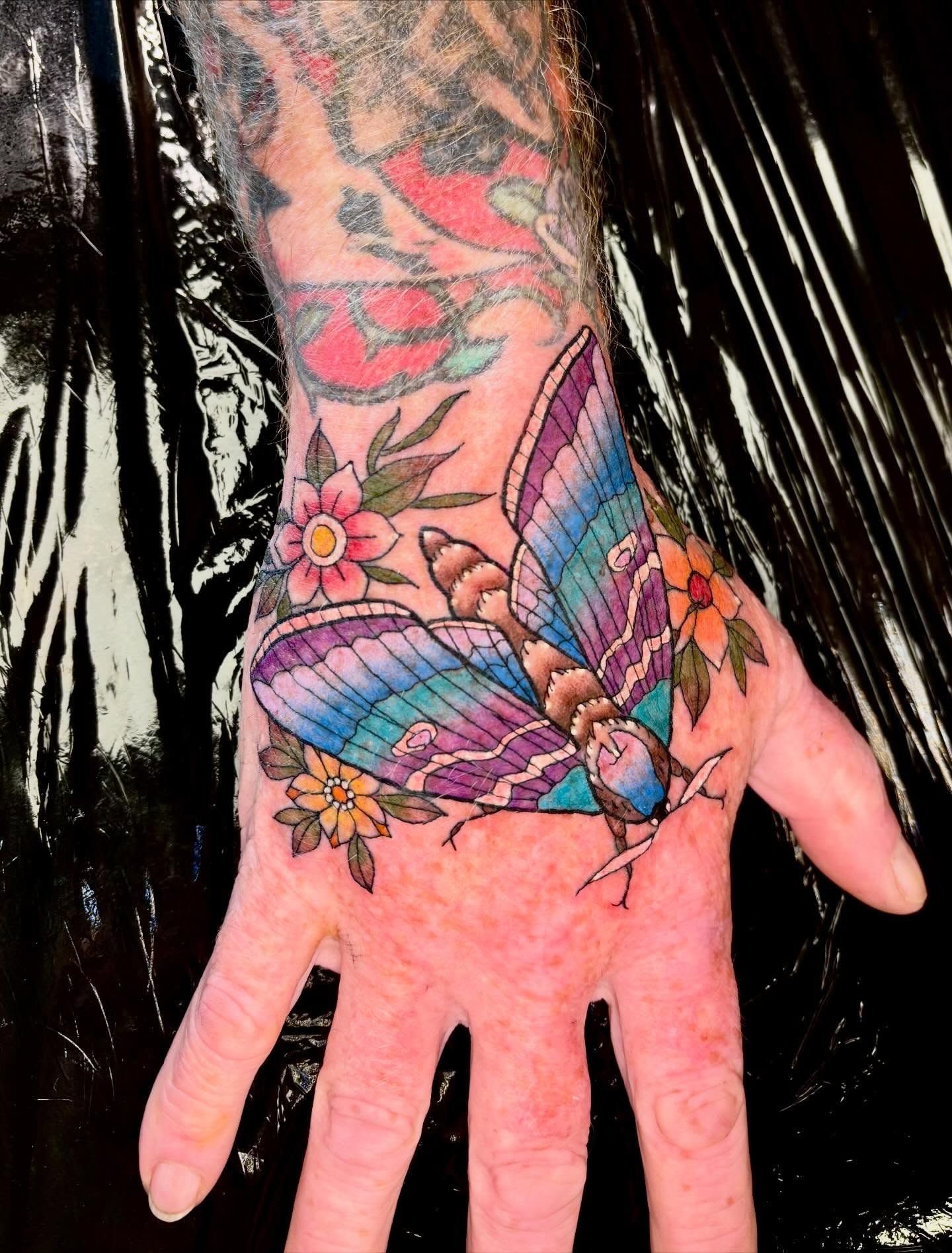 Tattoo by @lucyhtattoo — new_school