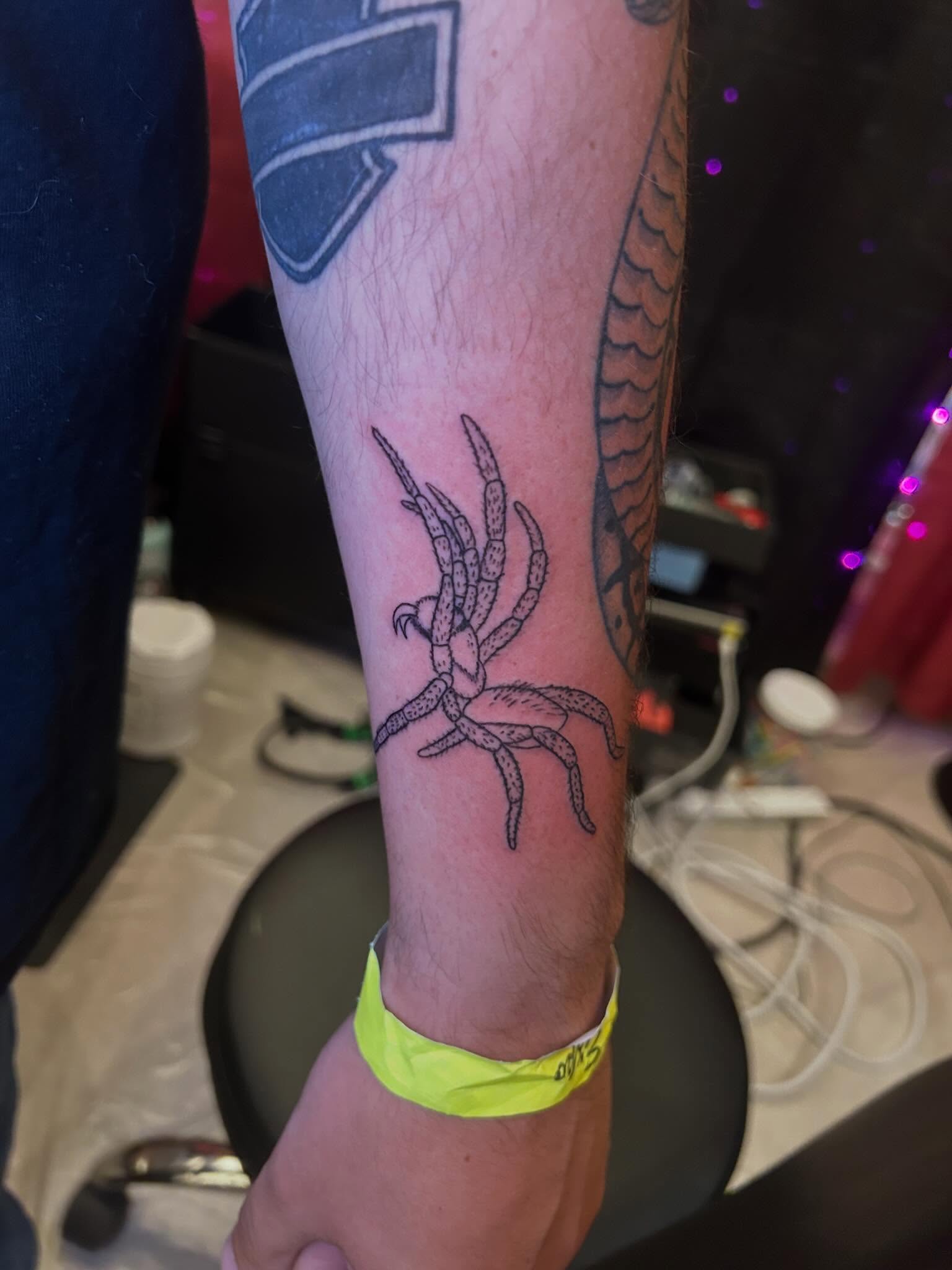 Tattoo by @wldspce — black_and_grey