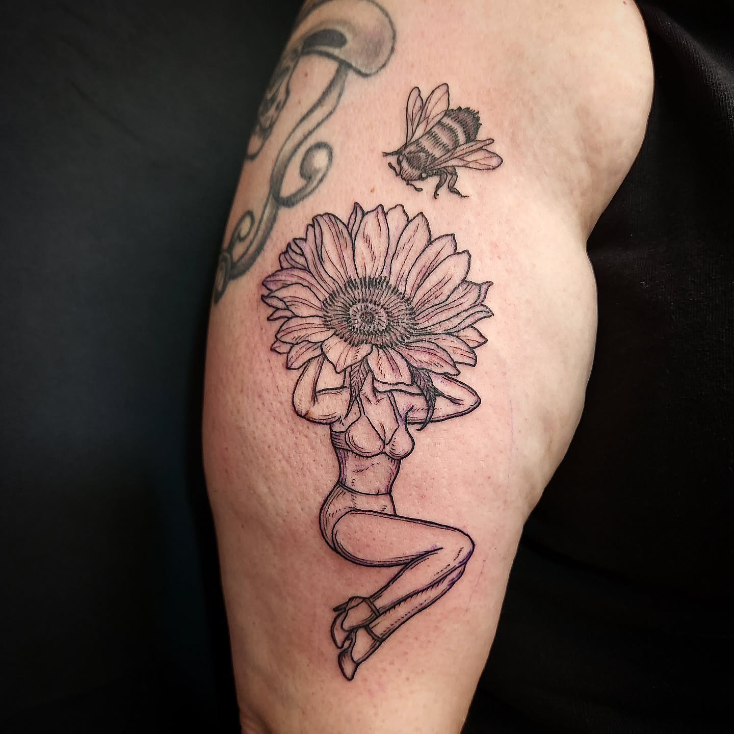 Tattoo by @thelinedefined — black_and_grey