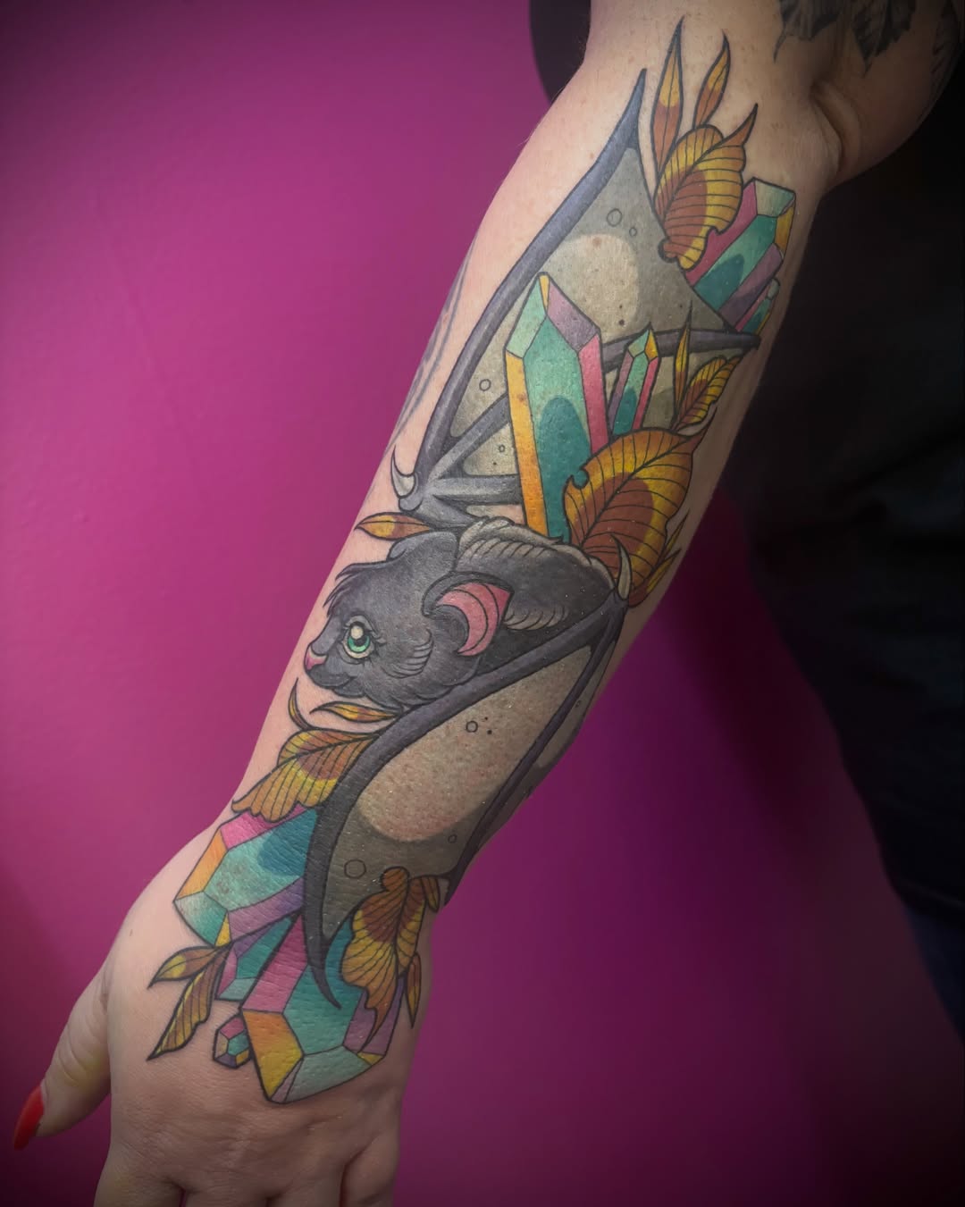 Whale geometric tattoo on the forearm by ♔☙☆彡♡︎ Sᴋᴀɪʟʏʀ Kᴀᴛᴛ ♡︎☆彡❧♔