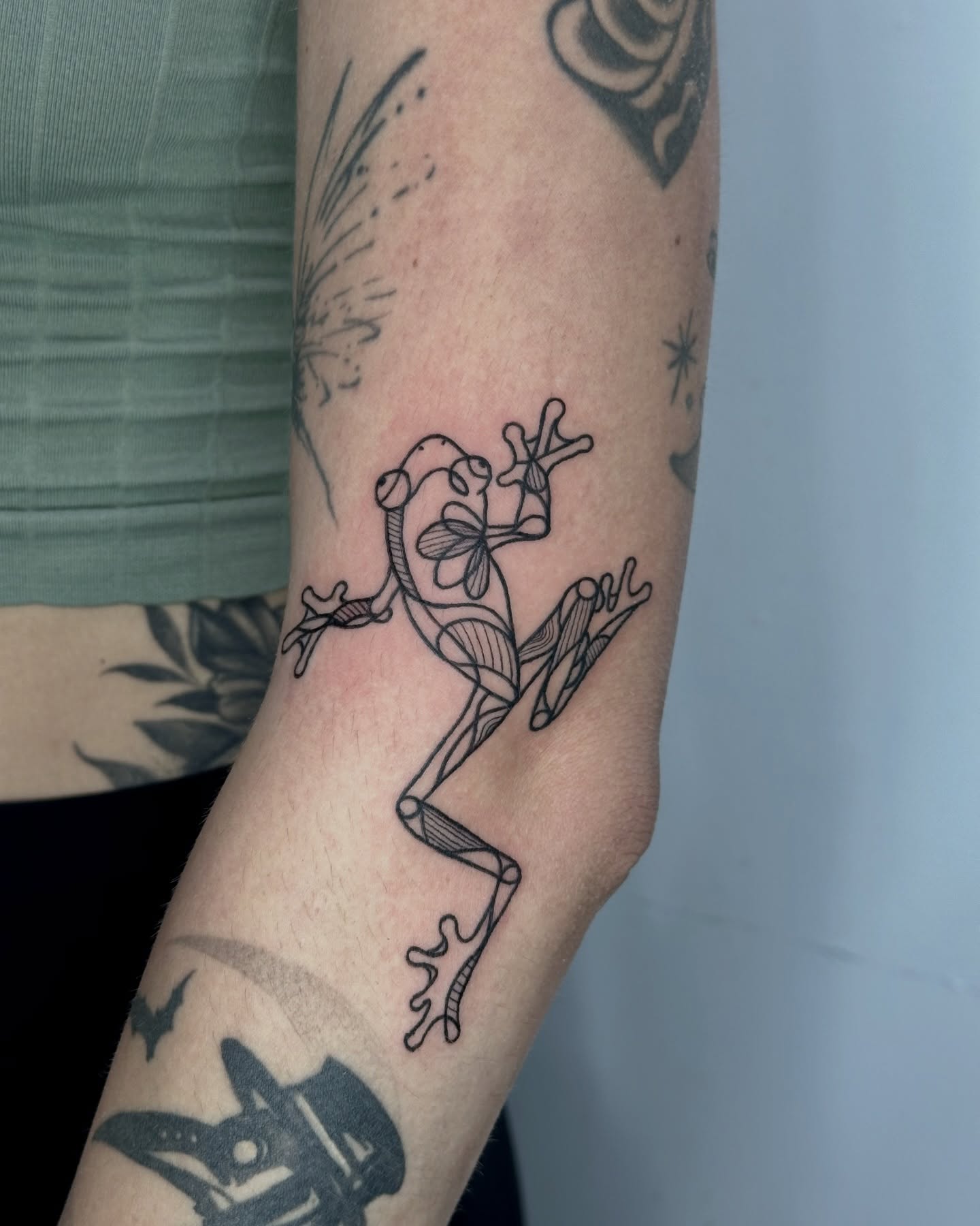 Tattoo by @goom_tattoo — geometric