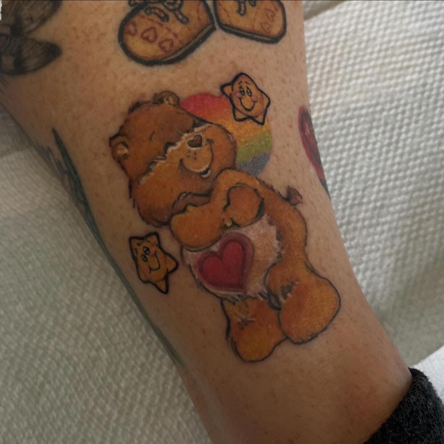 Tattoo by @taratimoon — dotwork