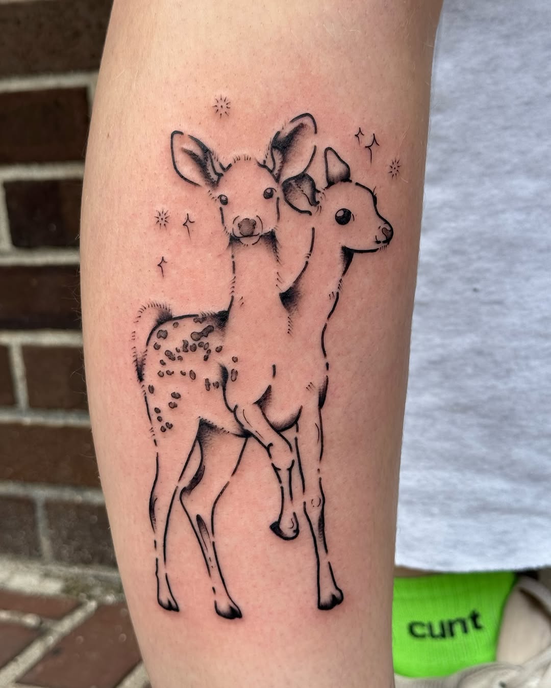 Tattoo by @mxminks โ fine_line, illustrative