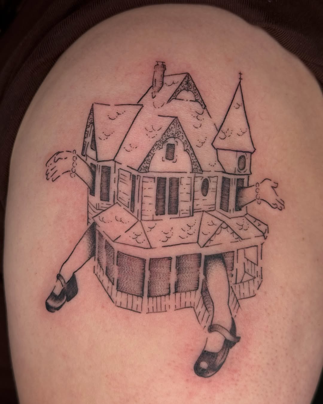 Tattoo by @mxminks โ illustrative, dotwork