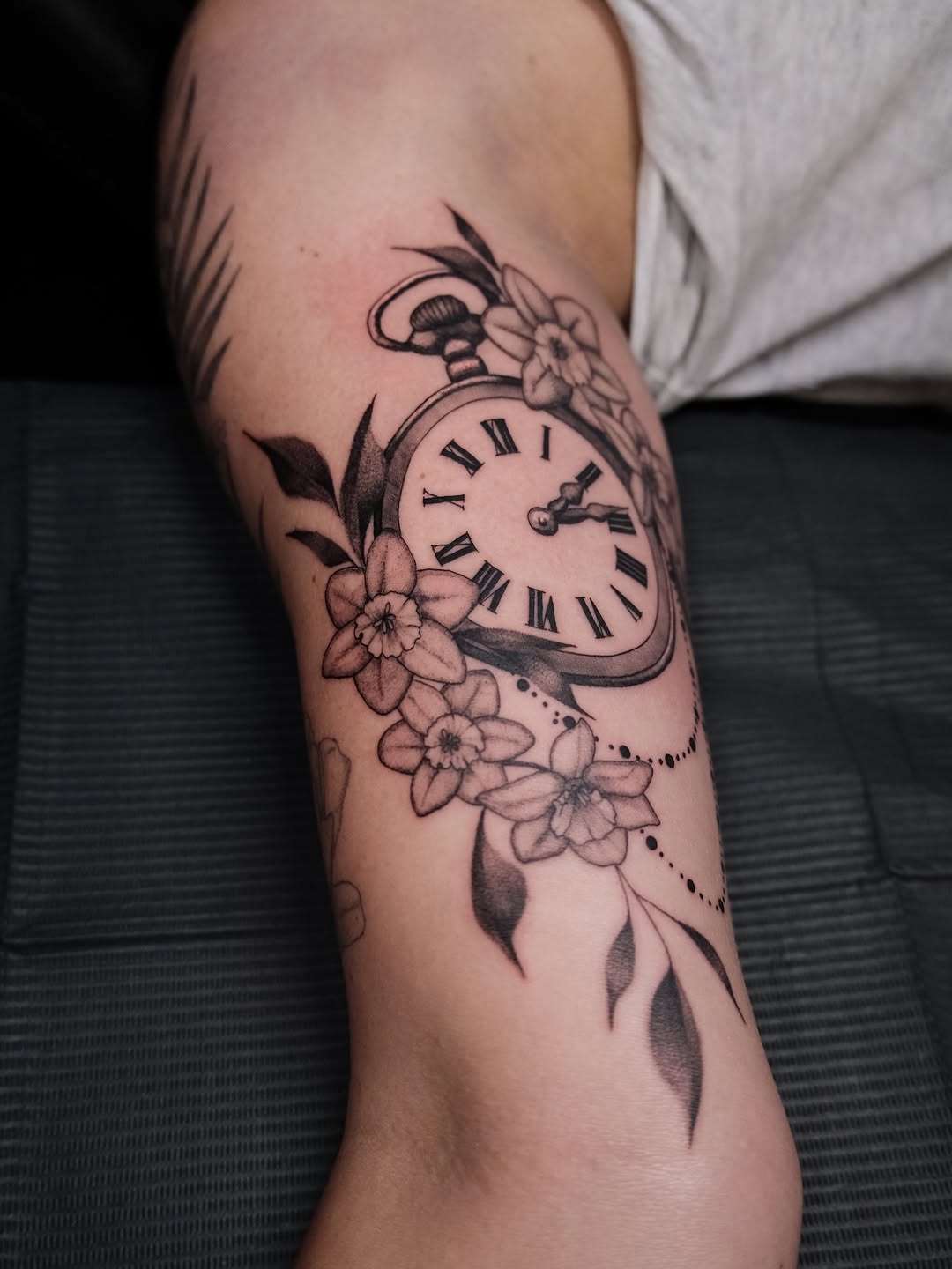 Tattoo by @kianahopetattoo — black_and_grey, realism