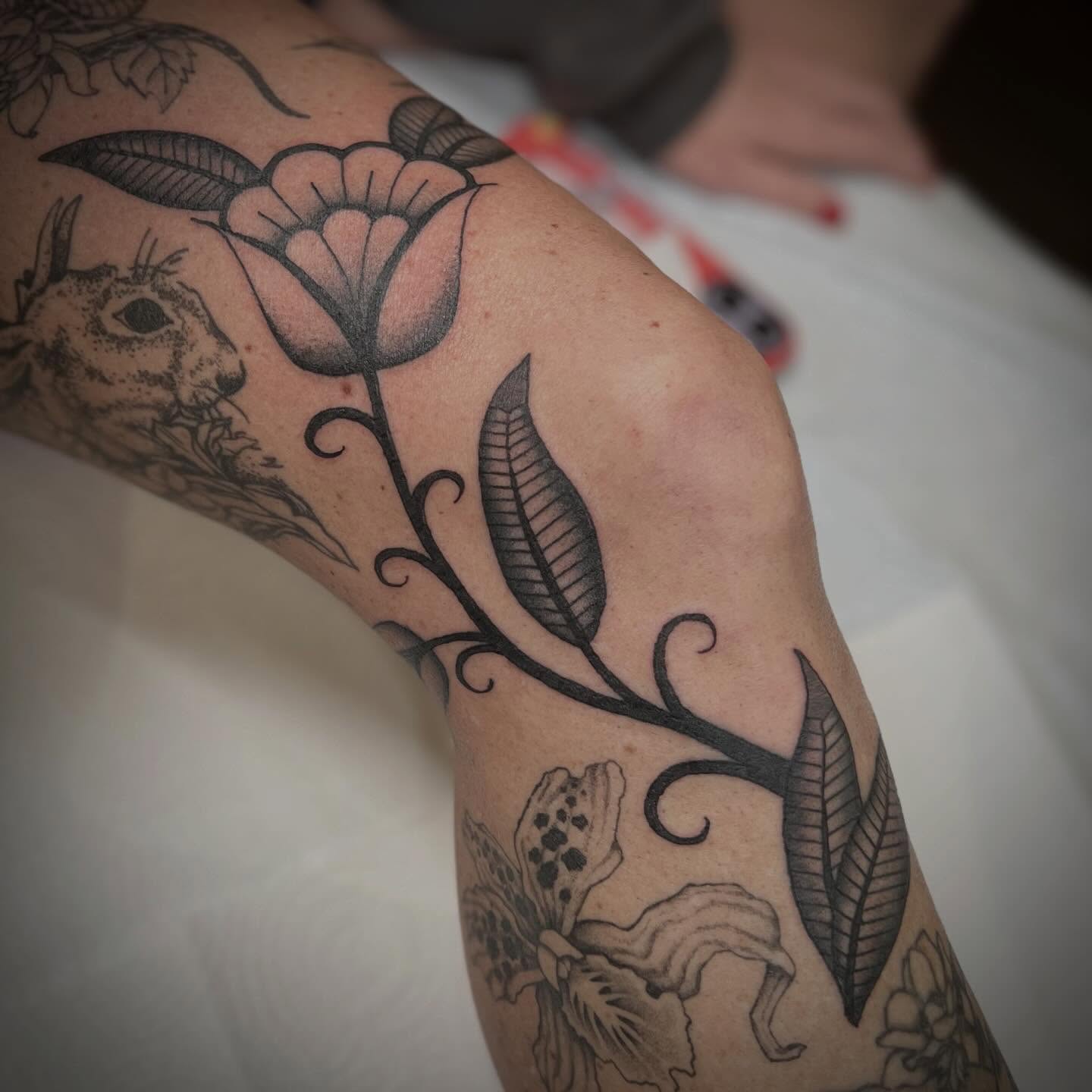 Tattoo by @david_tattselhoff — black_and_grey