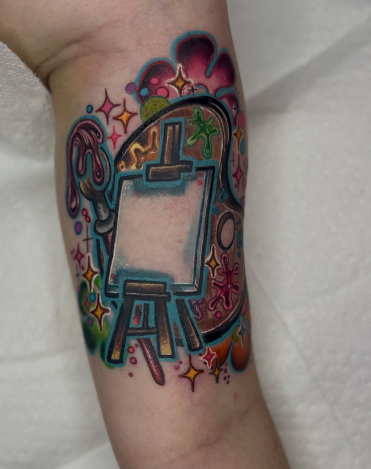 Tattoo by @oliveoiltattoos โ new_school, illustrative