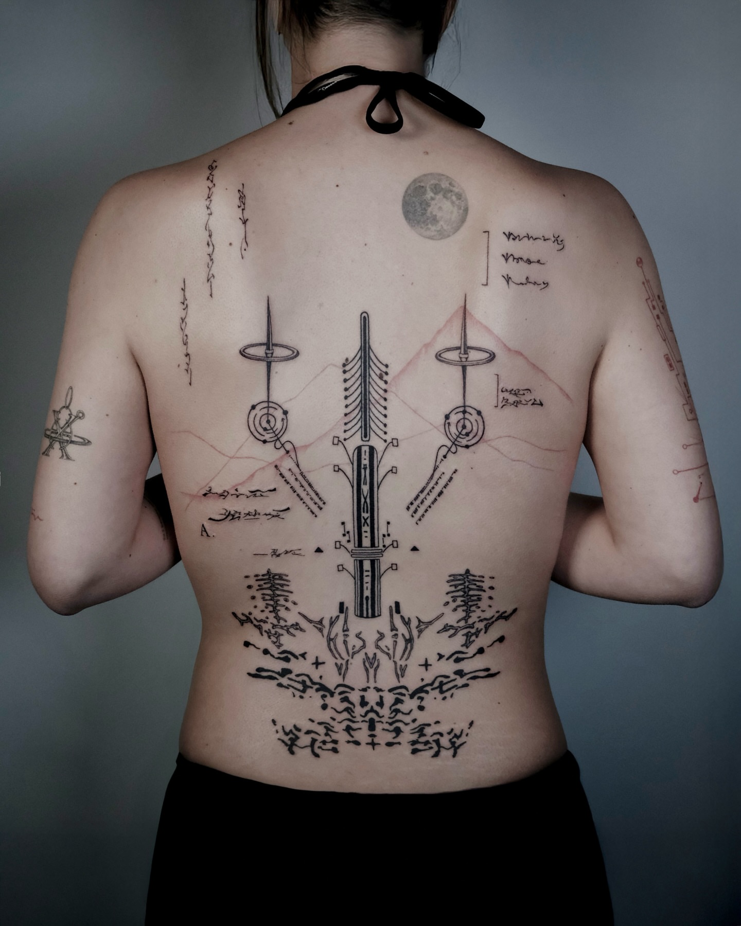Tattoo by @parkkaro โ geometric