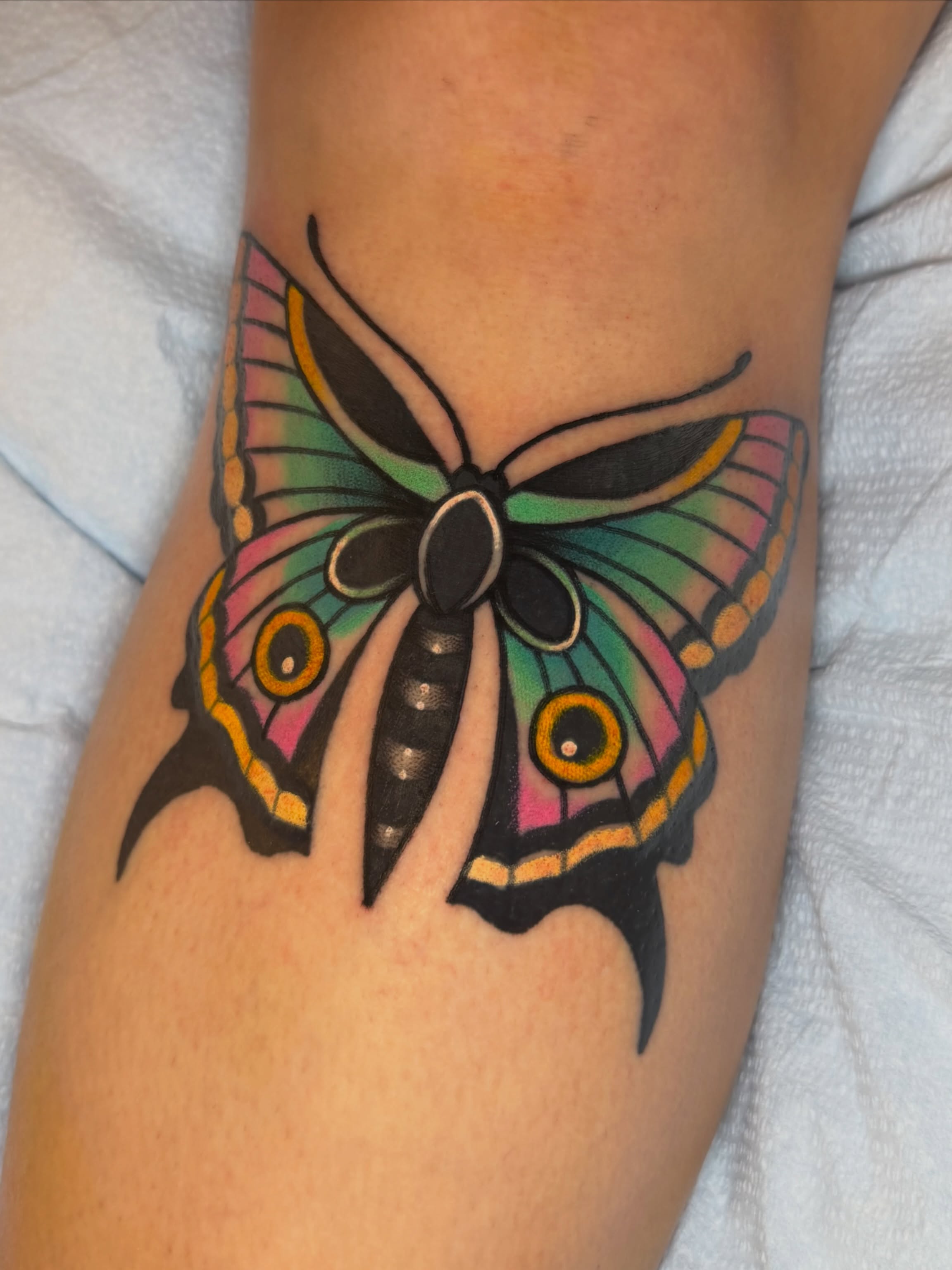 Tattoo by @kevinonleytattoos — new_school