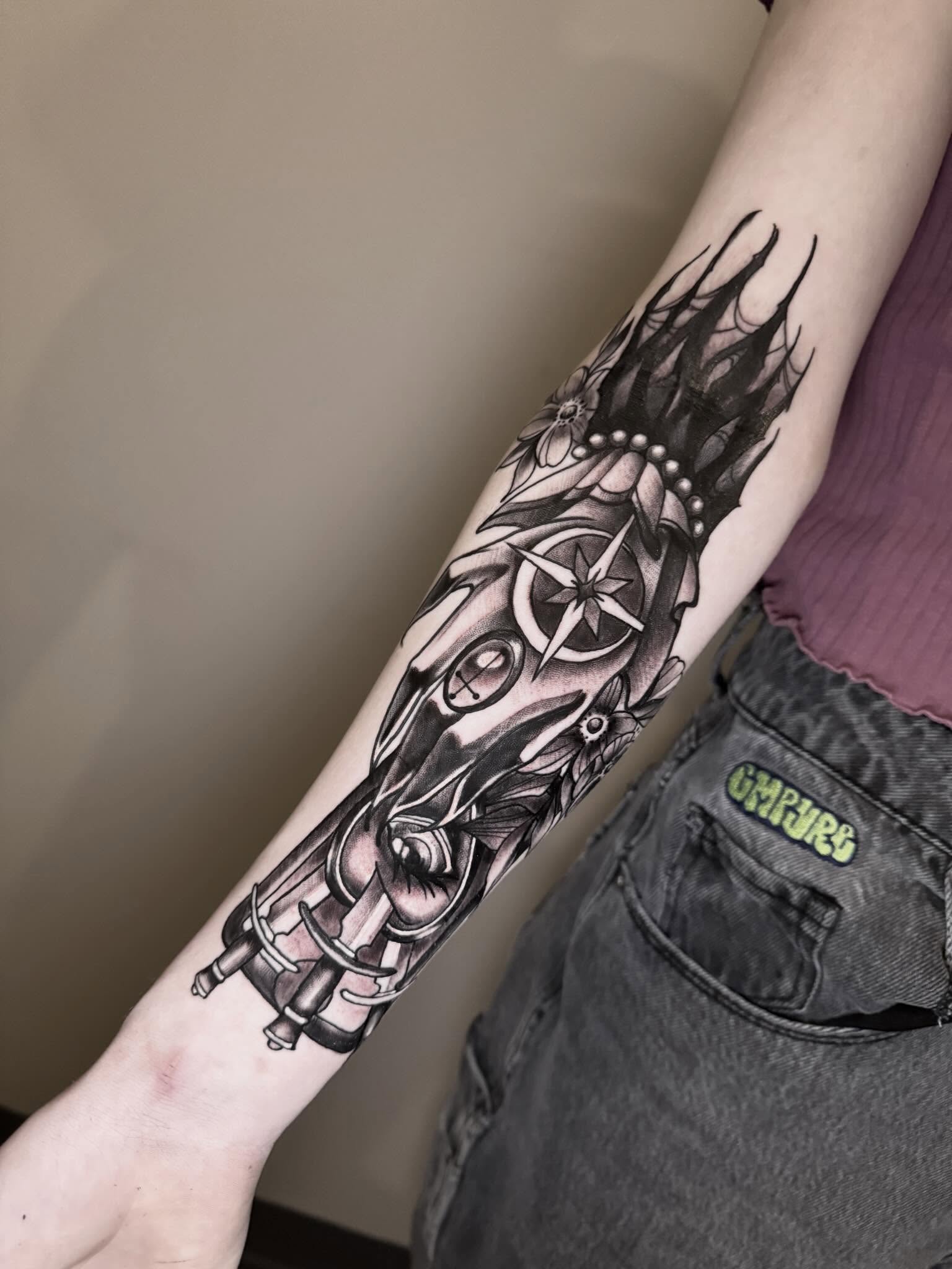 Mechanical arm geometric tattoo on the forearm by Mike Bean, Minneapolis, Minnesota