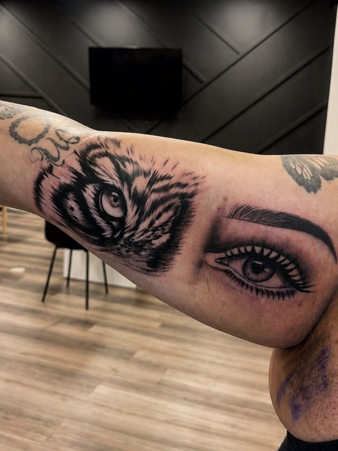Tattoo by @bendecidatattoo โ realism, black_and_grey