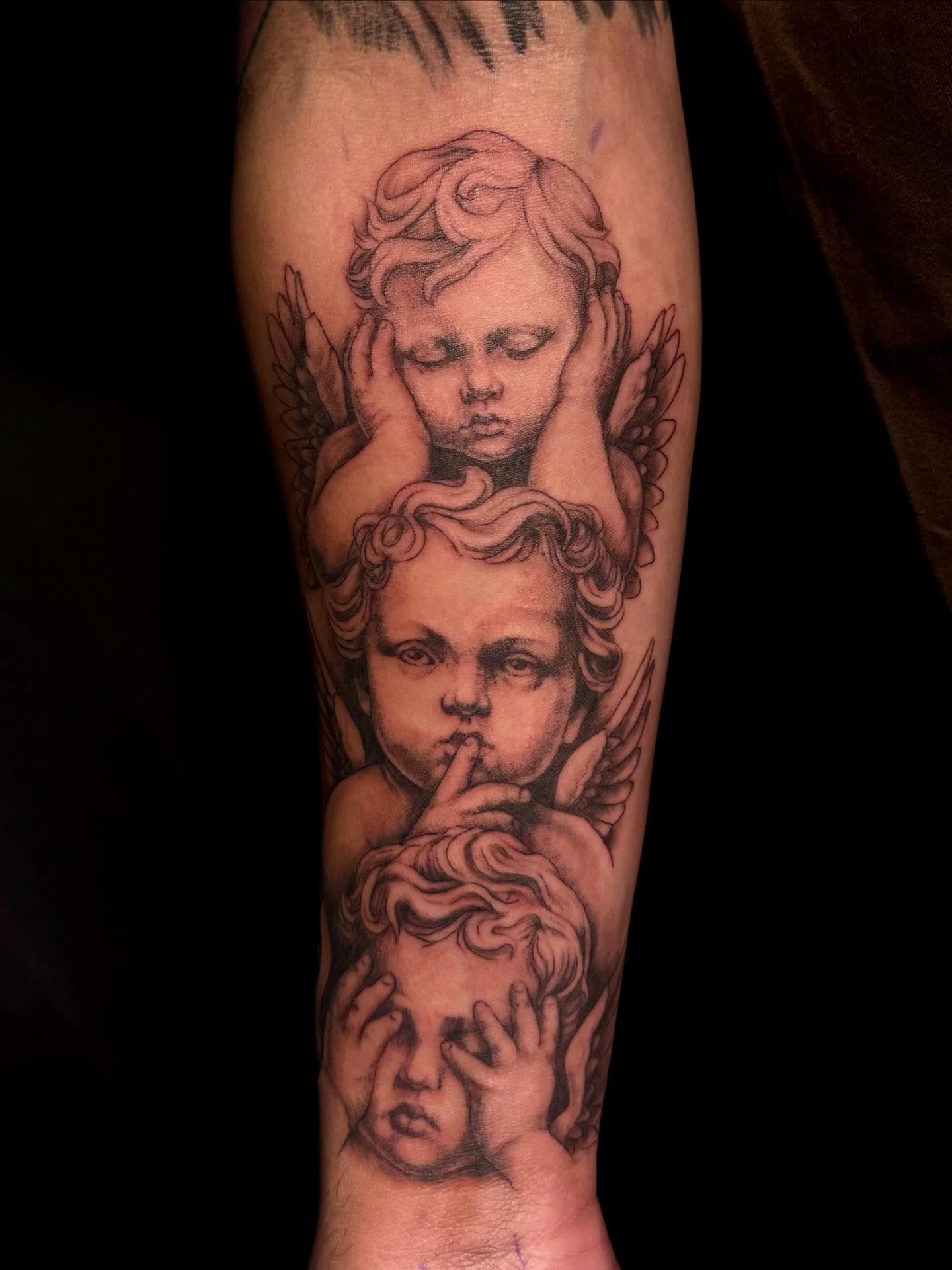 Tattoo by @paris_tattoos18 — black_and_grey