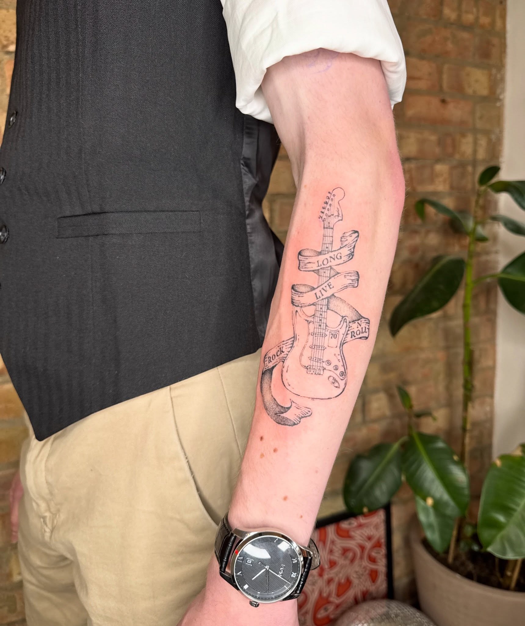 Tattoo by @passthesaltbitch β black_and_grey