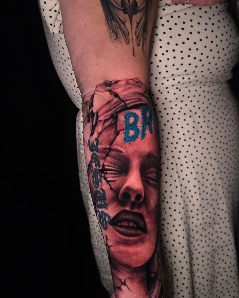 Tattoo by @tanktat2z — realism
