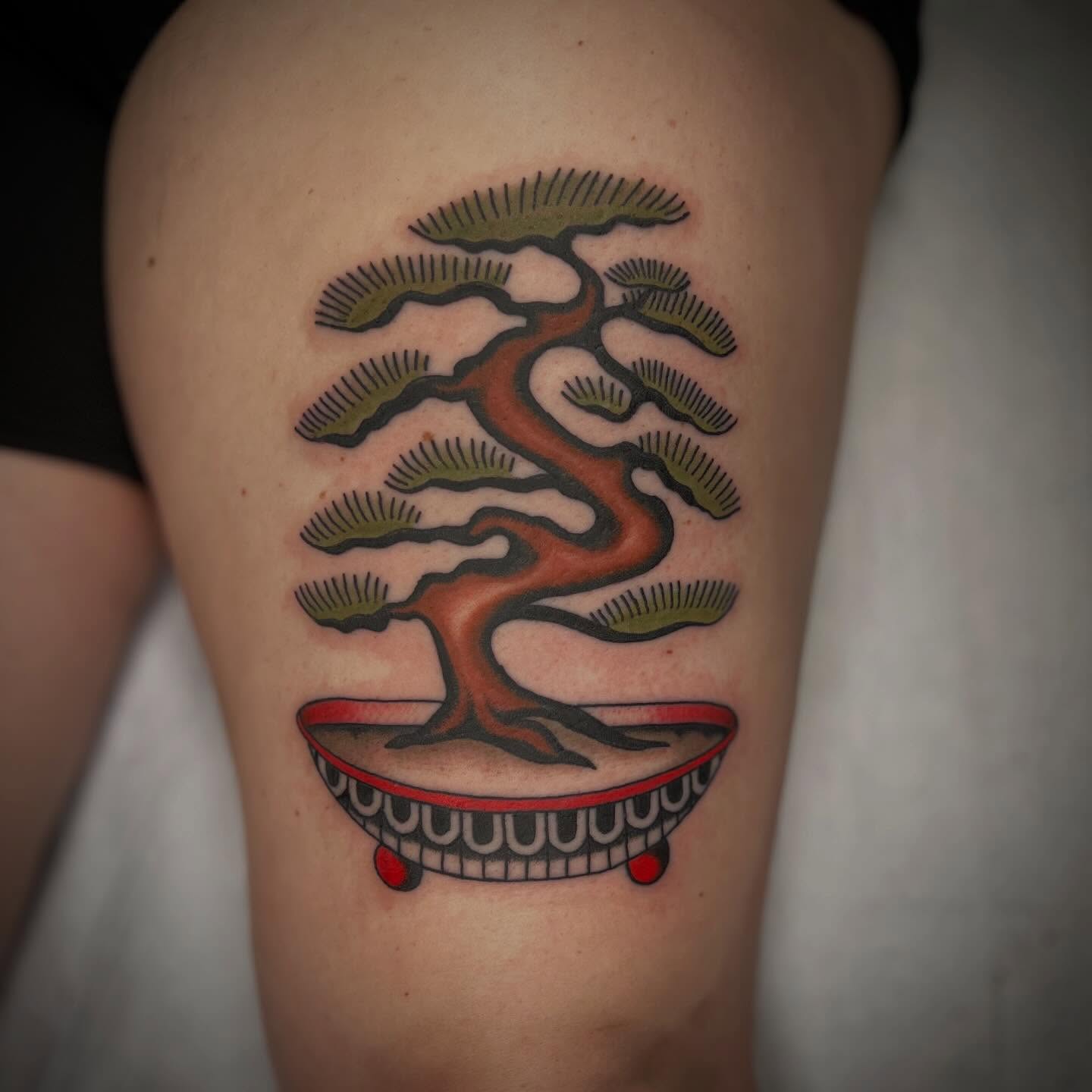 Tattoo by @david_tattselhoff — american_traditional