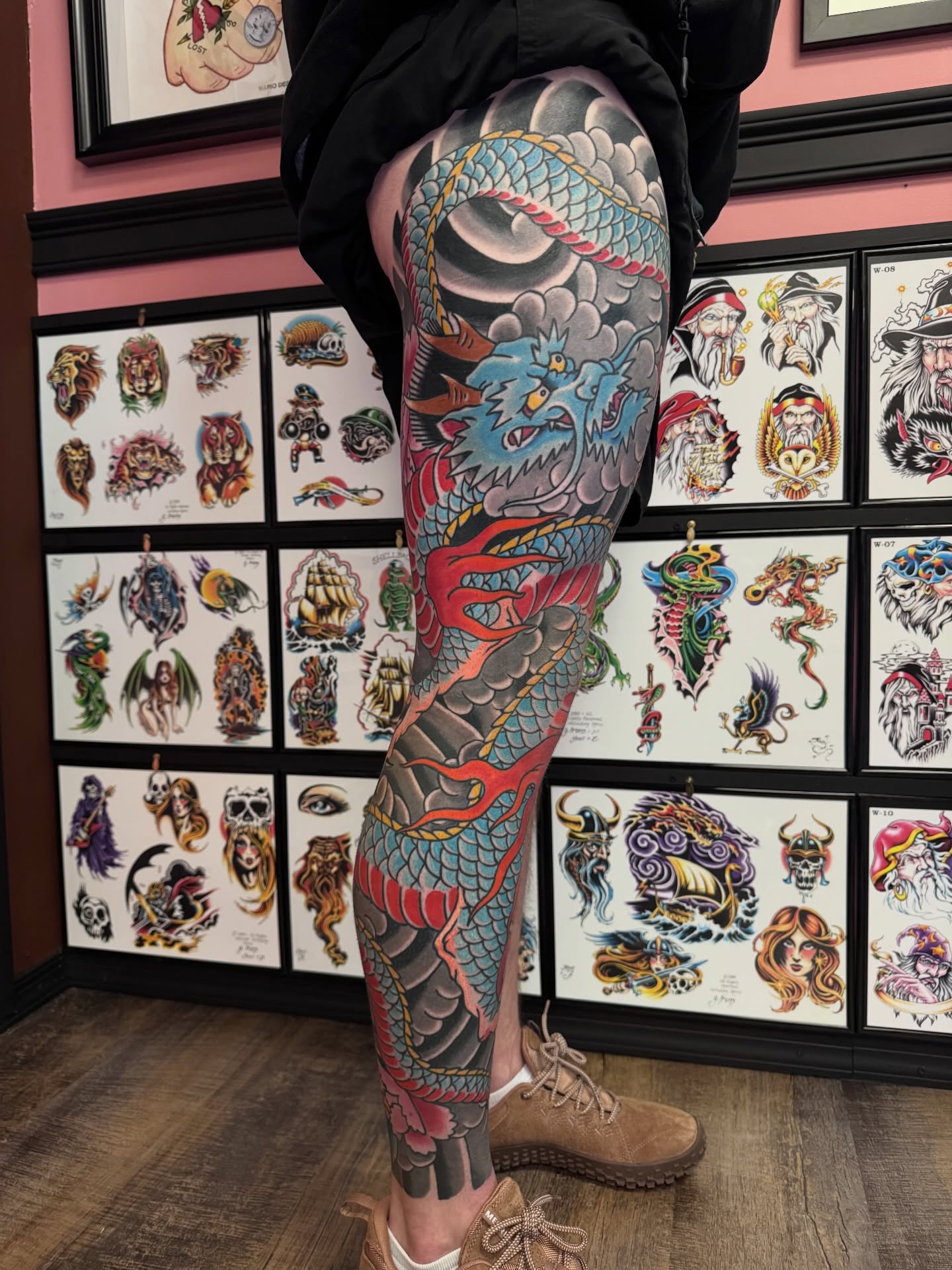 Dragon japanese irezumi tattoo on the leg by Landon Lewis