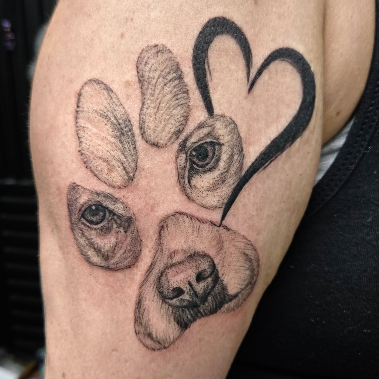 Tattoo by @robinmatztattoos โ black_and_grey, realism